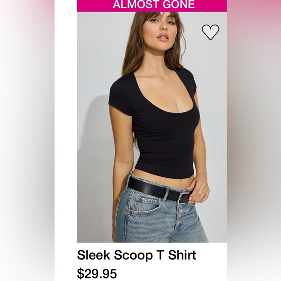 Black and Yellow Sleeveless Top - Picture 2 of 2